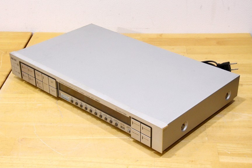 Vintage Akai DT-320 Quartz Count Programmable Audio Timer unit