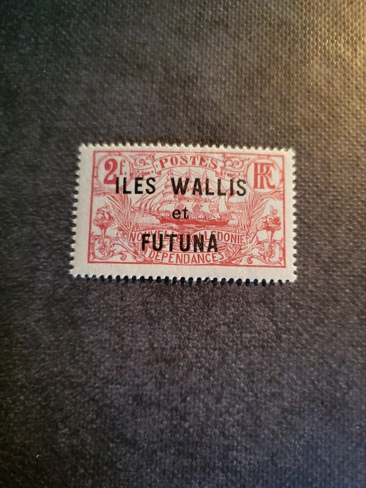 Stamps Wallis & Futuna 27 hinged