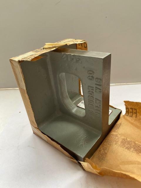 NOS Busch Precision USA 4.5" X4" X 5" UNIVERSAL RIGHT ANGLE PLATE #PE2705G $755