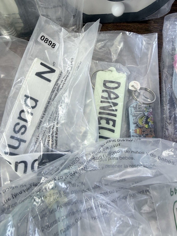 Mixed Accessories Lot Sunglasses Watches Keychains Décor 10+ Items EUC