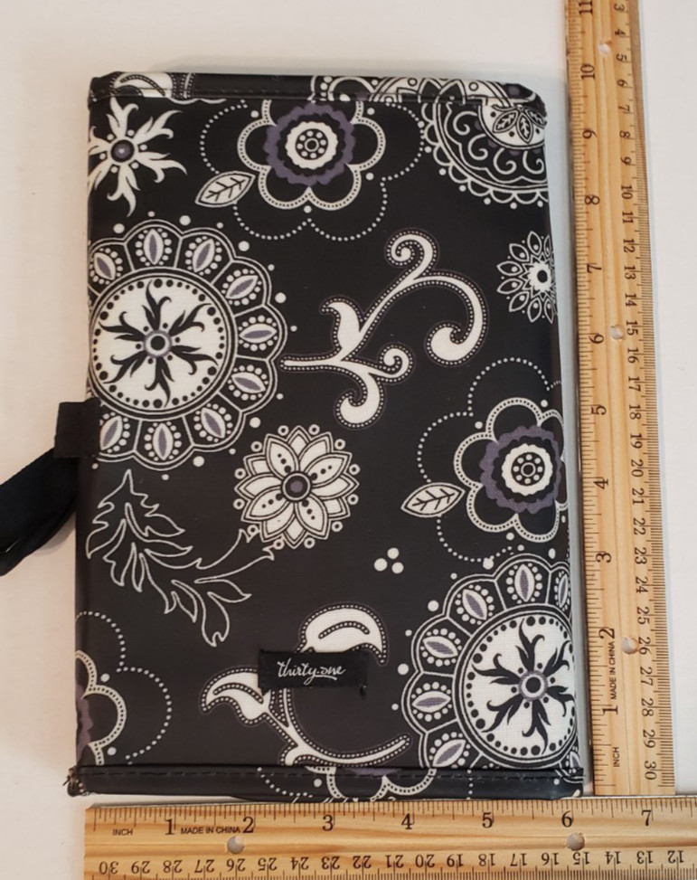 Thirty-One Fold & Go Portfolio Organizer Black & White