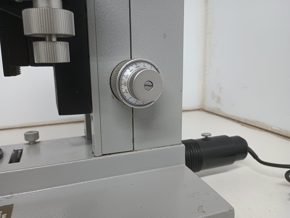 Vintage Leitz Wetzlar Dialux Microscope