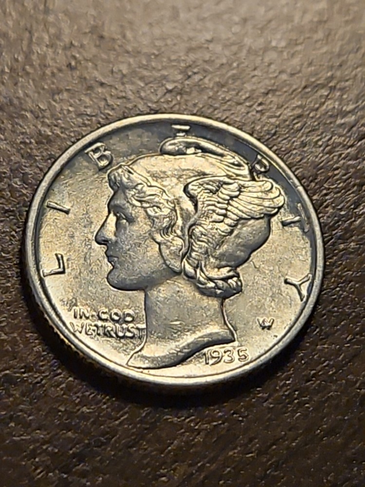 1935 Silver Mercury Dime BU