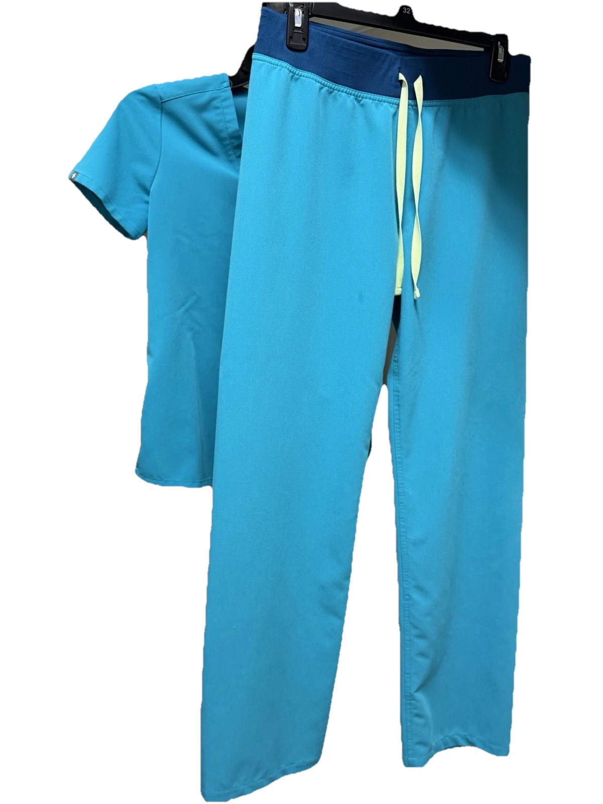 Figs Women’s Scrub Set Xs Top, S Bottoms