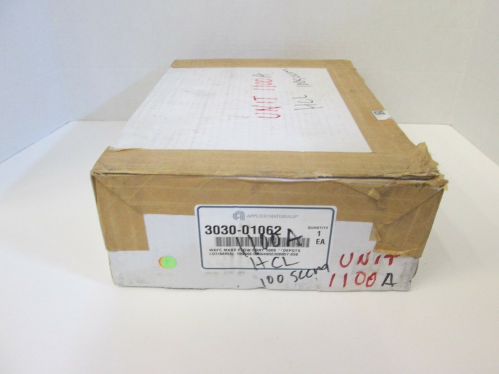 Unit UFC-1100A Mass Flow Controller, HCL, 100 SCCM, Refurbished