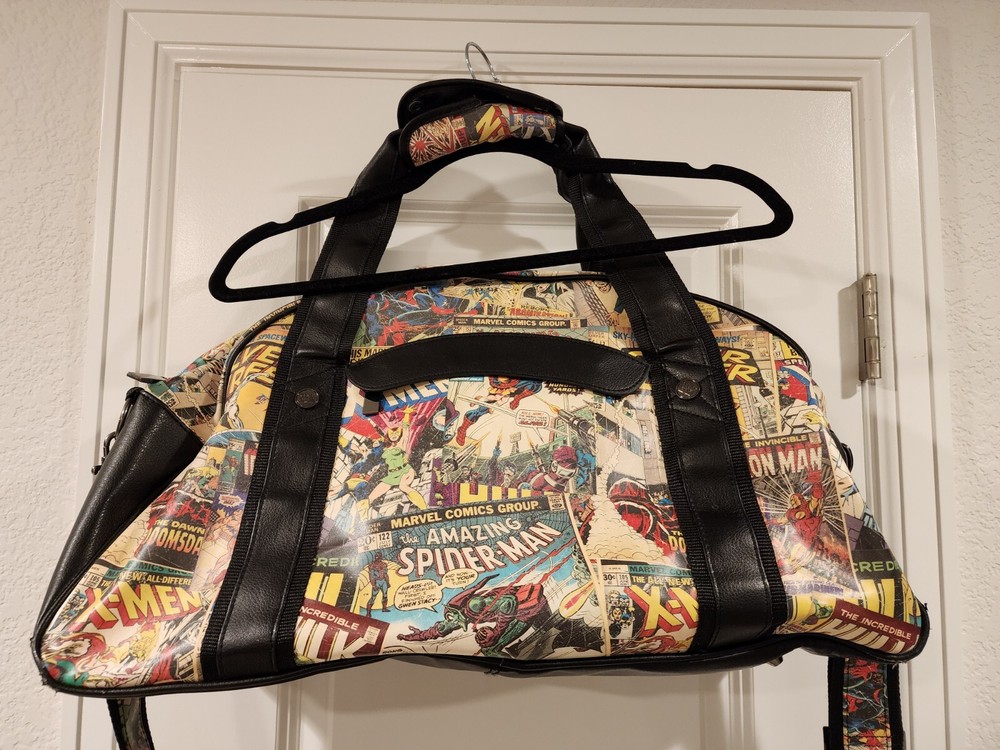 Retro Marvel Dufflebag In Comic Book Print  With Shoulder Strap Excellent Shape