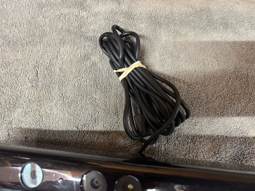 Microsoft Xbox 360 Kinect Connect Black Sensor Bar Model 1473