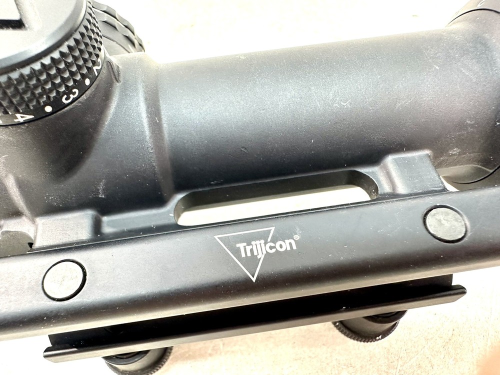 TRIJICON VCOG 1 8X28 SCOPE