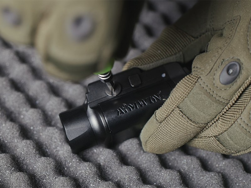 AIMWIN WL20 Weapon Light 2000 Lumen 451 Yards Long Range with Strobe Mode