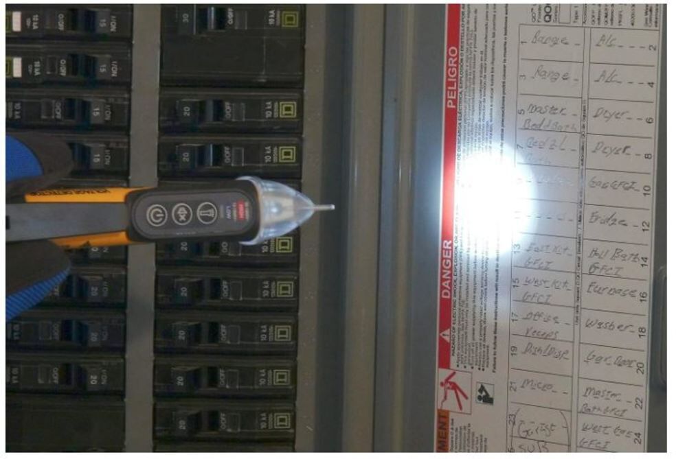 Ideal Industries Dual Range 12-1000 Volt Non-Contact Voltage Sensor With