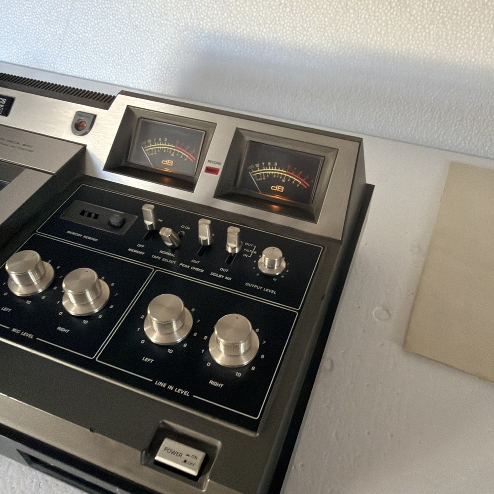 Technics RS-640US.