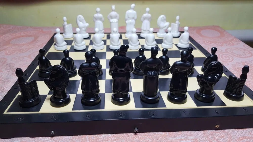 Ukrainian style Vintage Chess Set Soviet USSR
