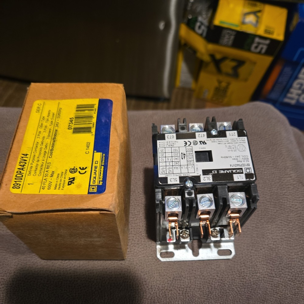 New Square D 8910DPA43V14 Definite Purpose Contactor