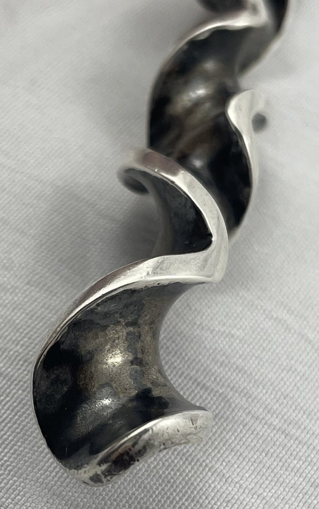 Whiting Twist All Sterling Button Hook-8"