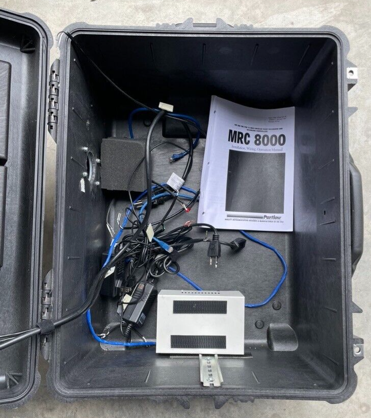 Partlow MRC8000 Series Circular Chart Recorder w/Case