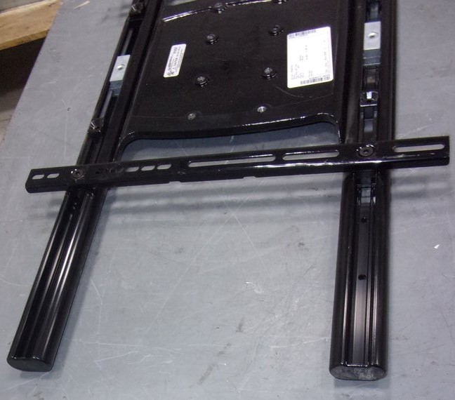 Peerless SA771PU Flat TV Articulating Wall Mount MAX LOAD 200 Lbs SEE NOTES