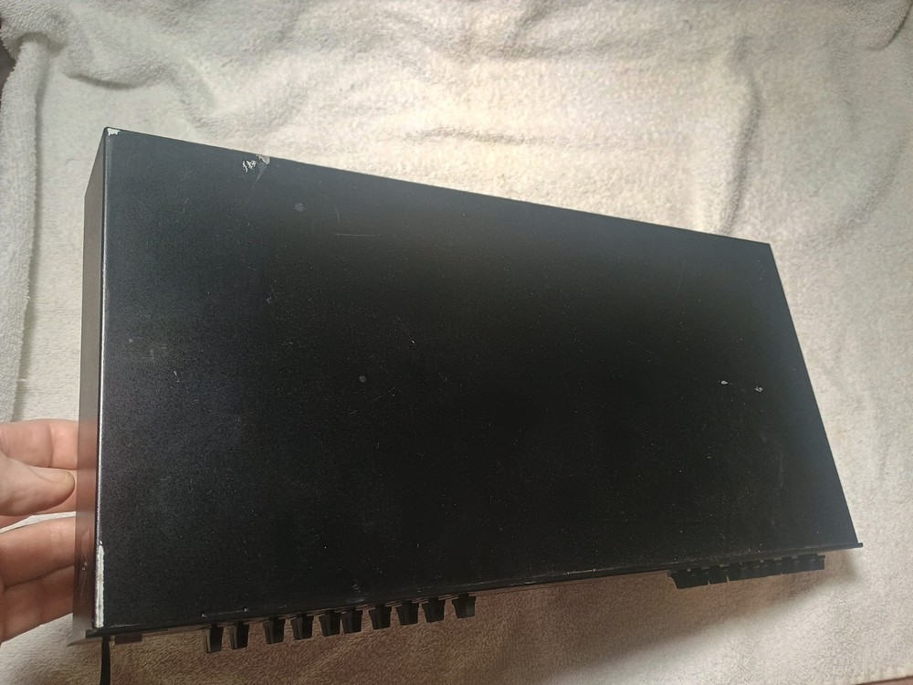 Audio Source Sound Shaper Stereo Frequency Equalizer SS-100 SL Tested & Works