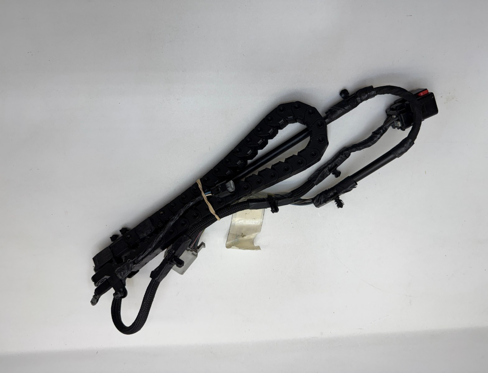 68211876AA OEM MOPAR 13-14 Routan Sliding Door Right Wire Track TESTED