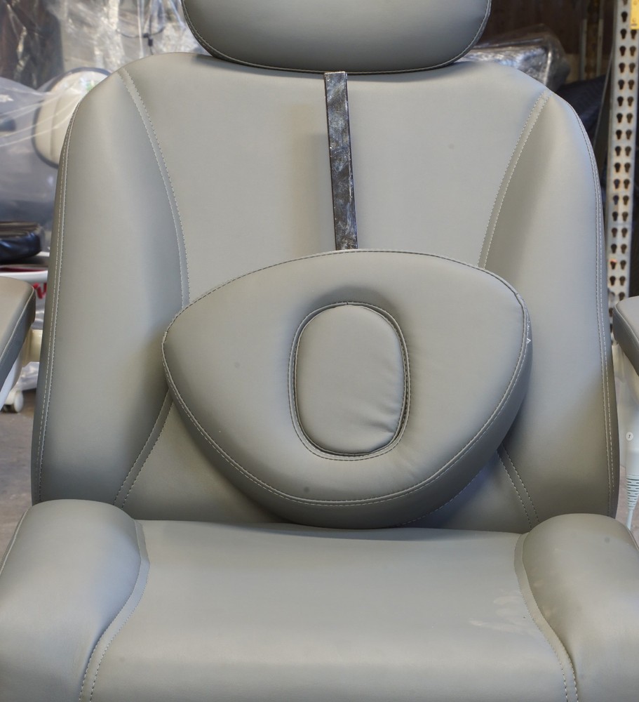 MediLux MD4-2000 Programmable Procedure Chair (FA3)