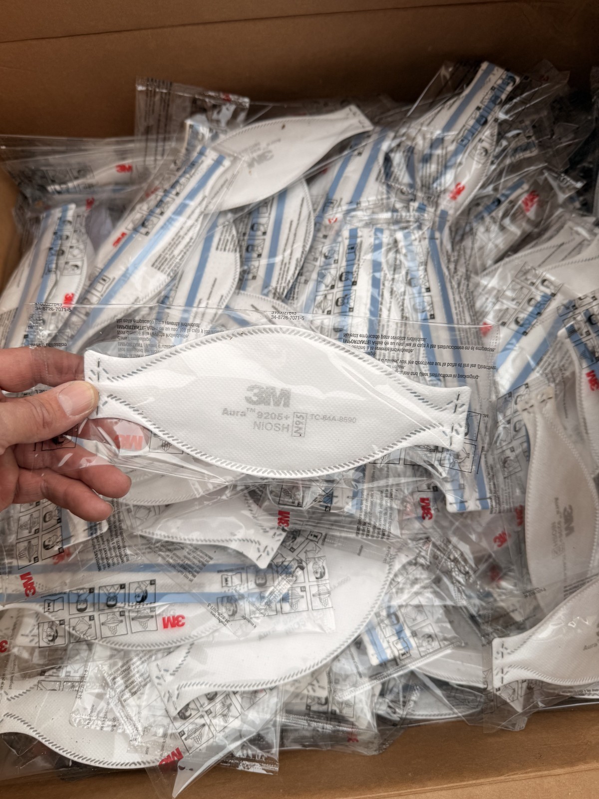 Case of 220 3M Aura N95 1870+ Respirator and Surgical Face Masks, Exp. 2027-01