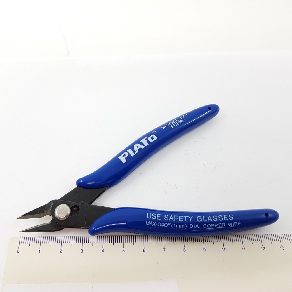 1 X MINI CUTTING PLIERS. MAX 1 mm. CB6
