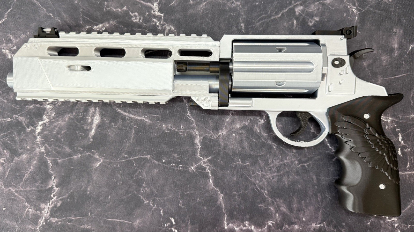 Resident Evil 9 Requiem Leon Revolver Prop 1:1 3D Print + Replica Rounds