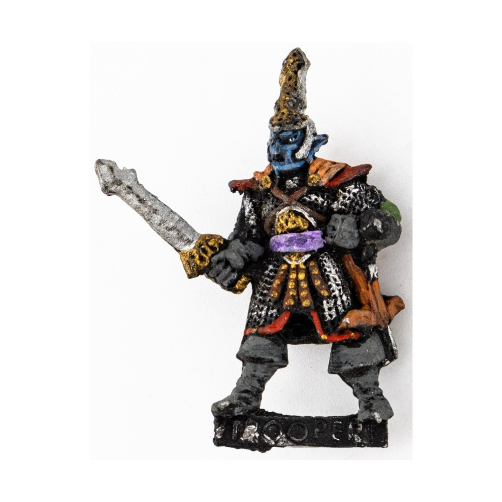 Mengil Manhide Trooper #4 NM