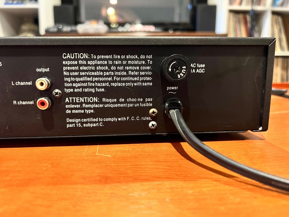 Adcom GFT 555 Tuner in original box with manual