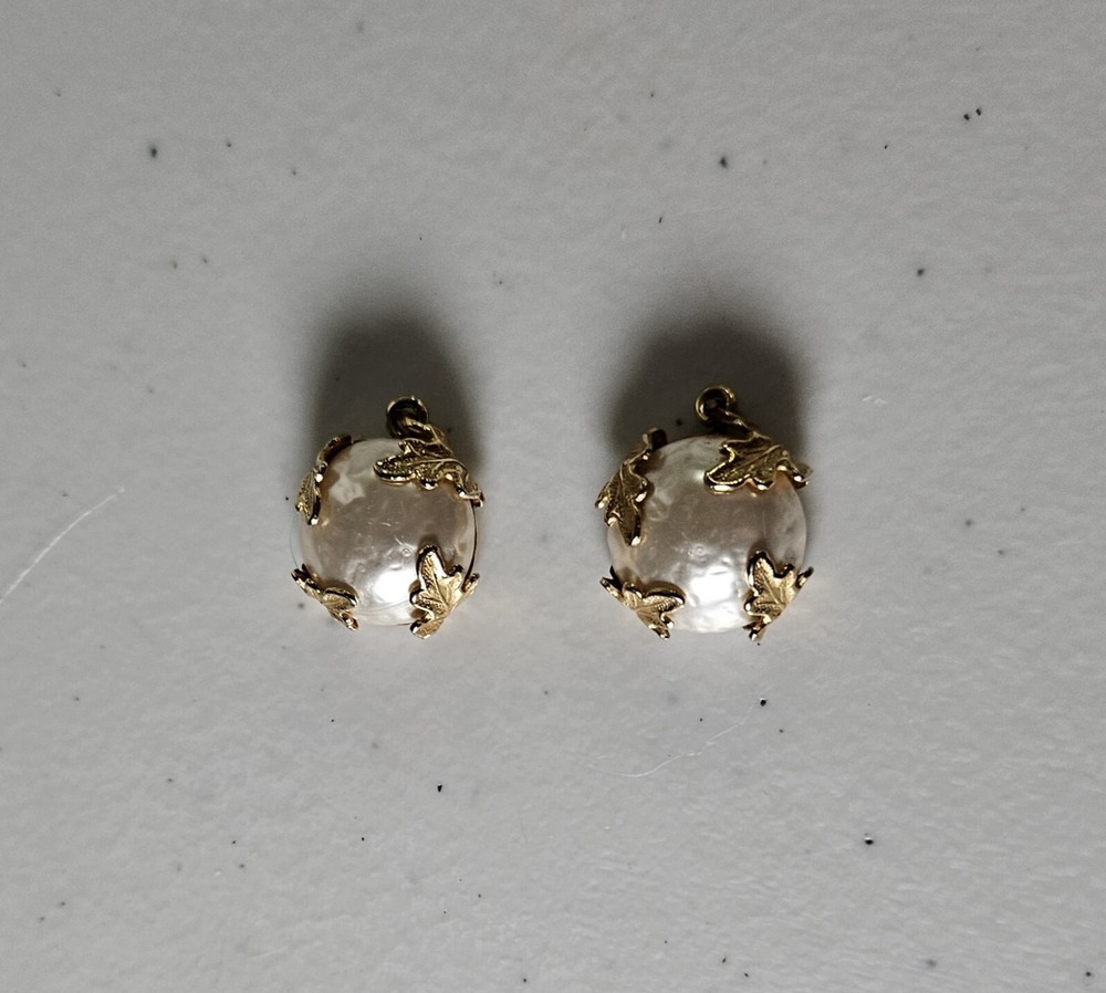 Goldtone Leaf Over Pearl Earrings
