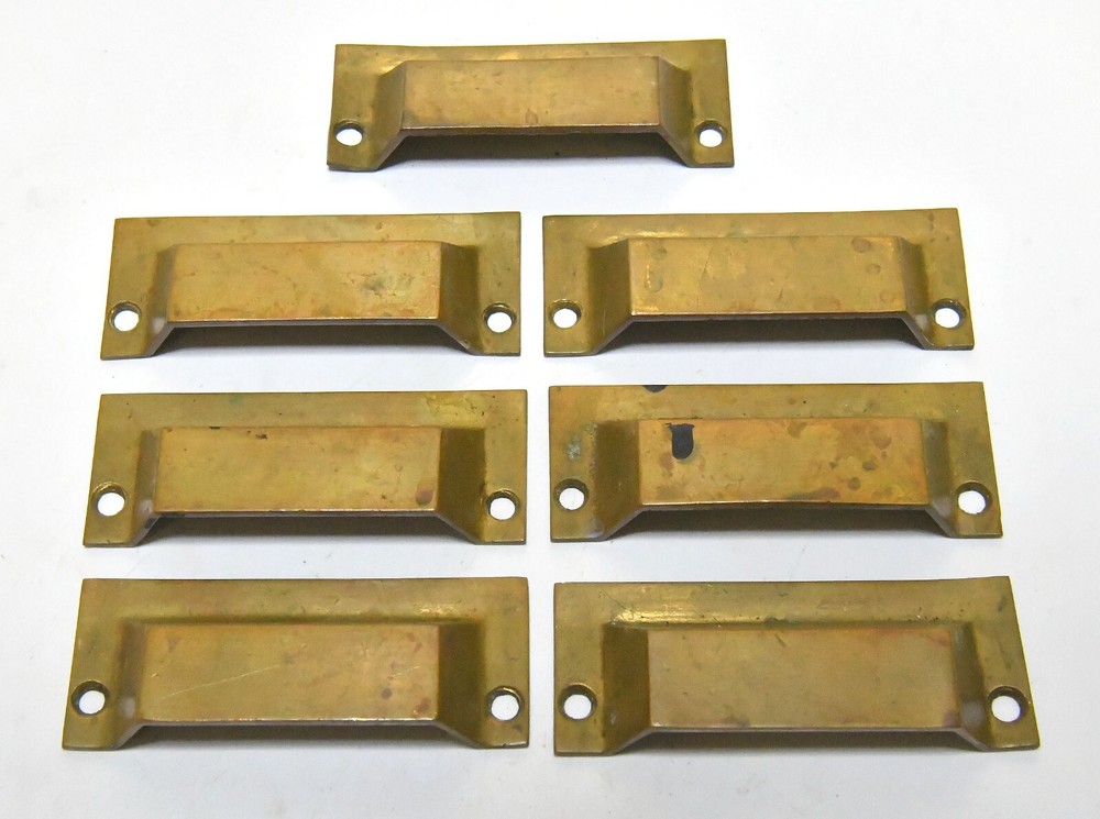 7 MATCHING BRASS DRAWER PULLS / HANDLES