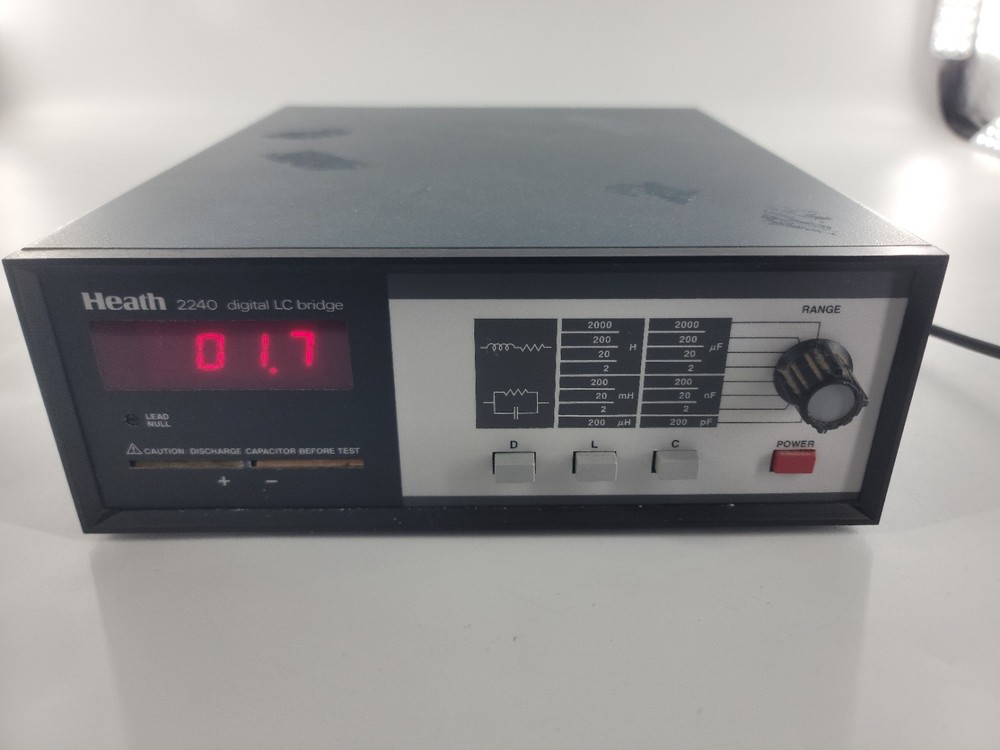 Heathkit IT 2240 Digital LC Bridge Powers  On Working
