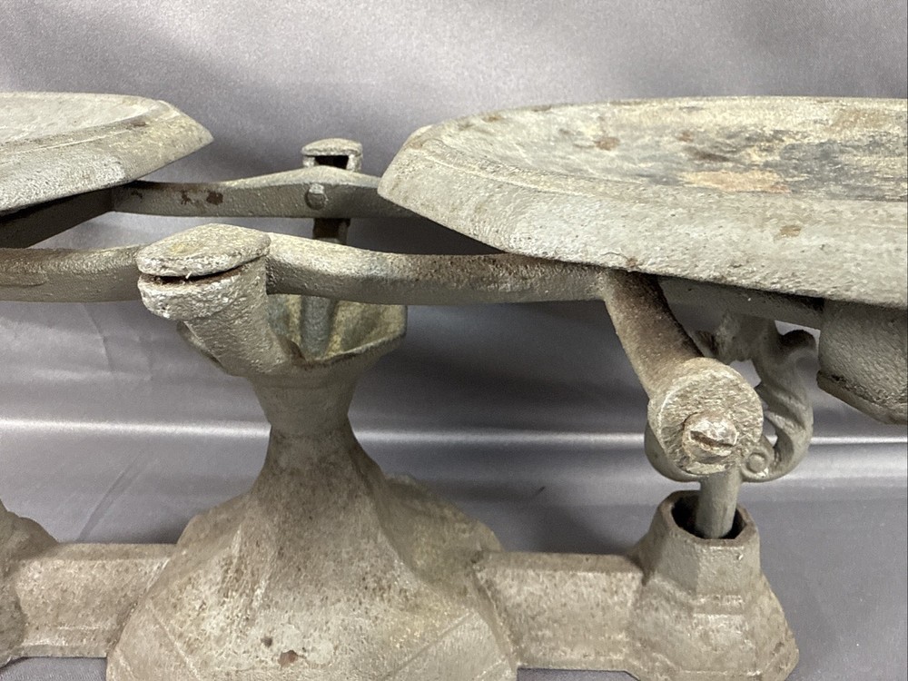 Antique Cast Iron Balance Scale Vintage