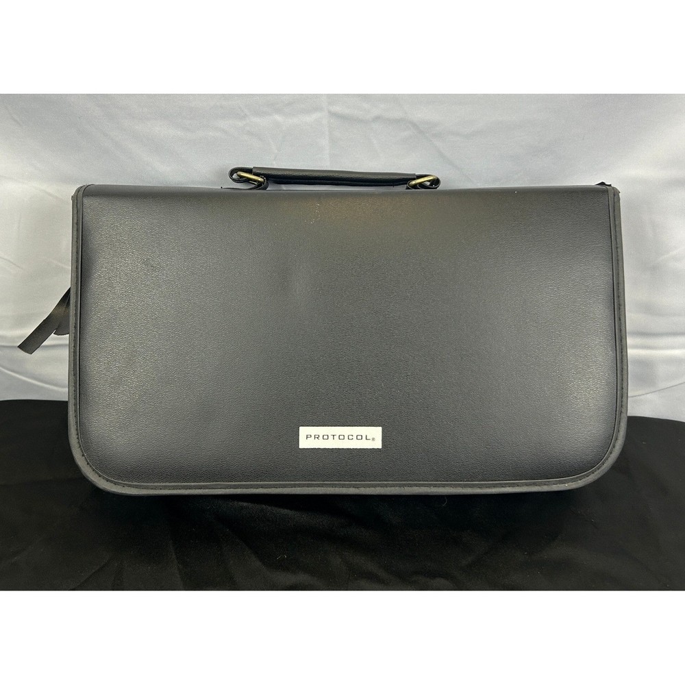 Protocol Portable Golf Putting Putter Ball Set With Case