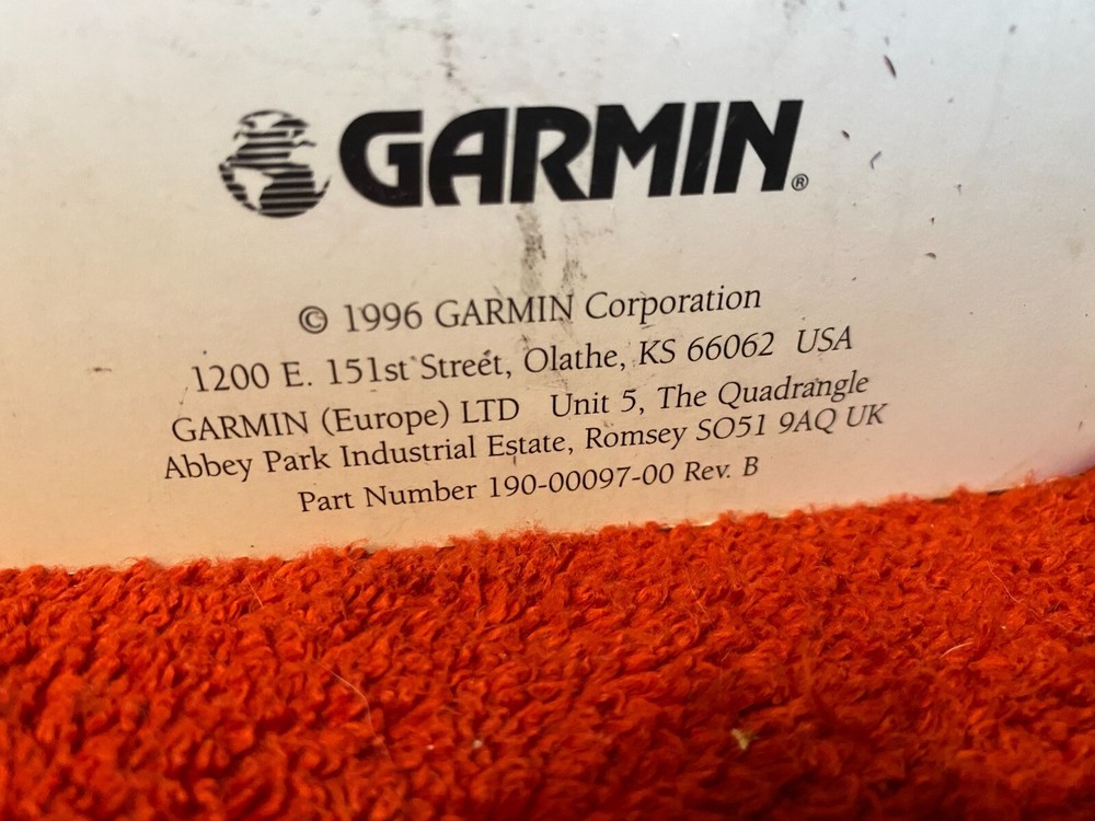 GARMIN GPSMAP 195 PILOT'S GUIDE AND REFERENCE