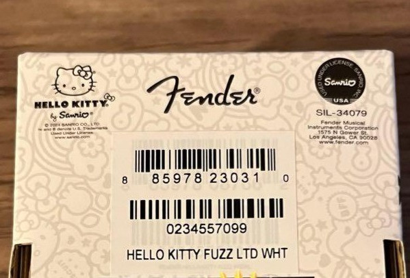 Fender x Hello Kitty Fuzz White Guitar Effect Pedal Compact Effector Limited JP