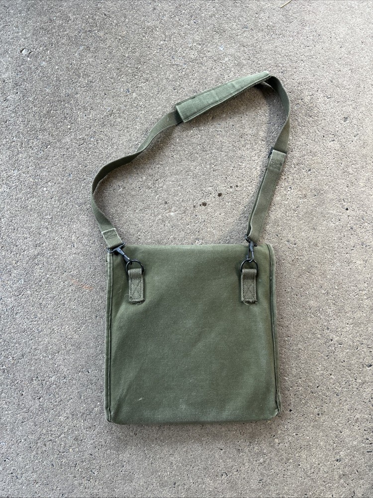 US Army Map Case With Shoulder Strap 1990 Dated (BB257