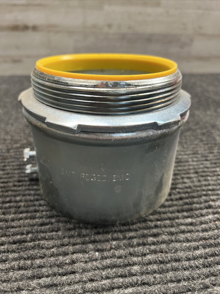 NOS Hubbell 4” Connector 2166