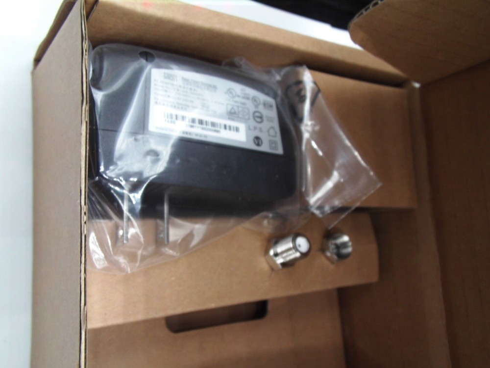 Hitron Technologies Howler CSN-01 Signal Generator