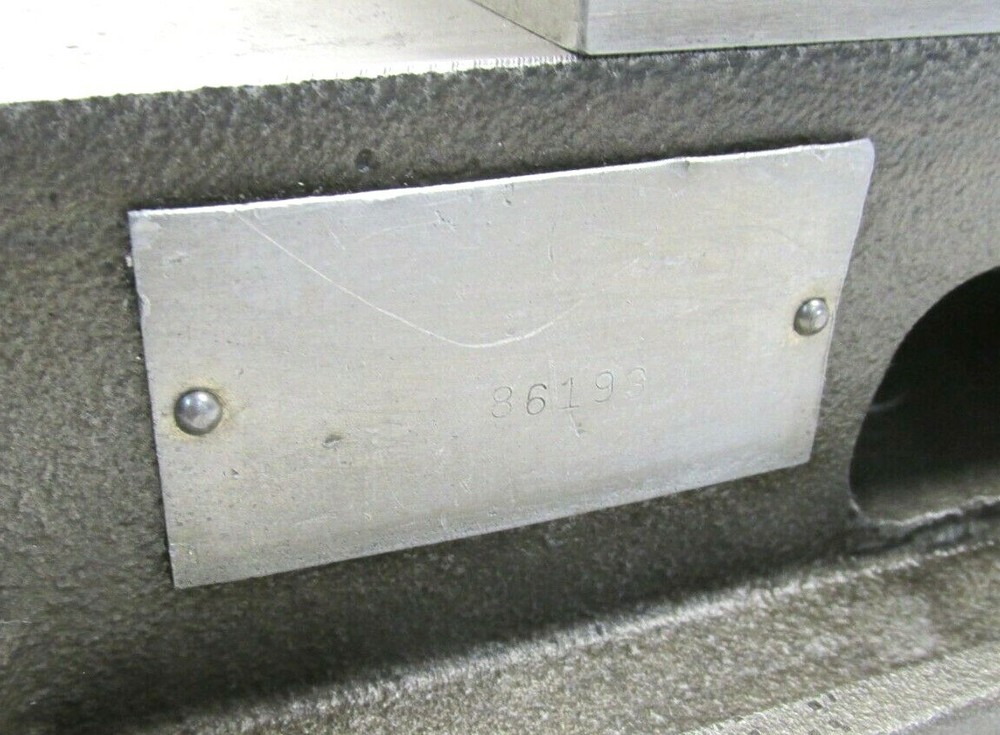 KURT ANGLOCK 6" MILLING MACHINE VISE - #D60