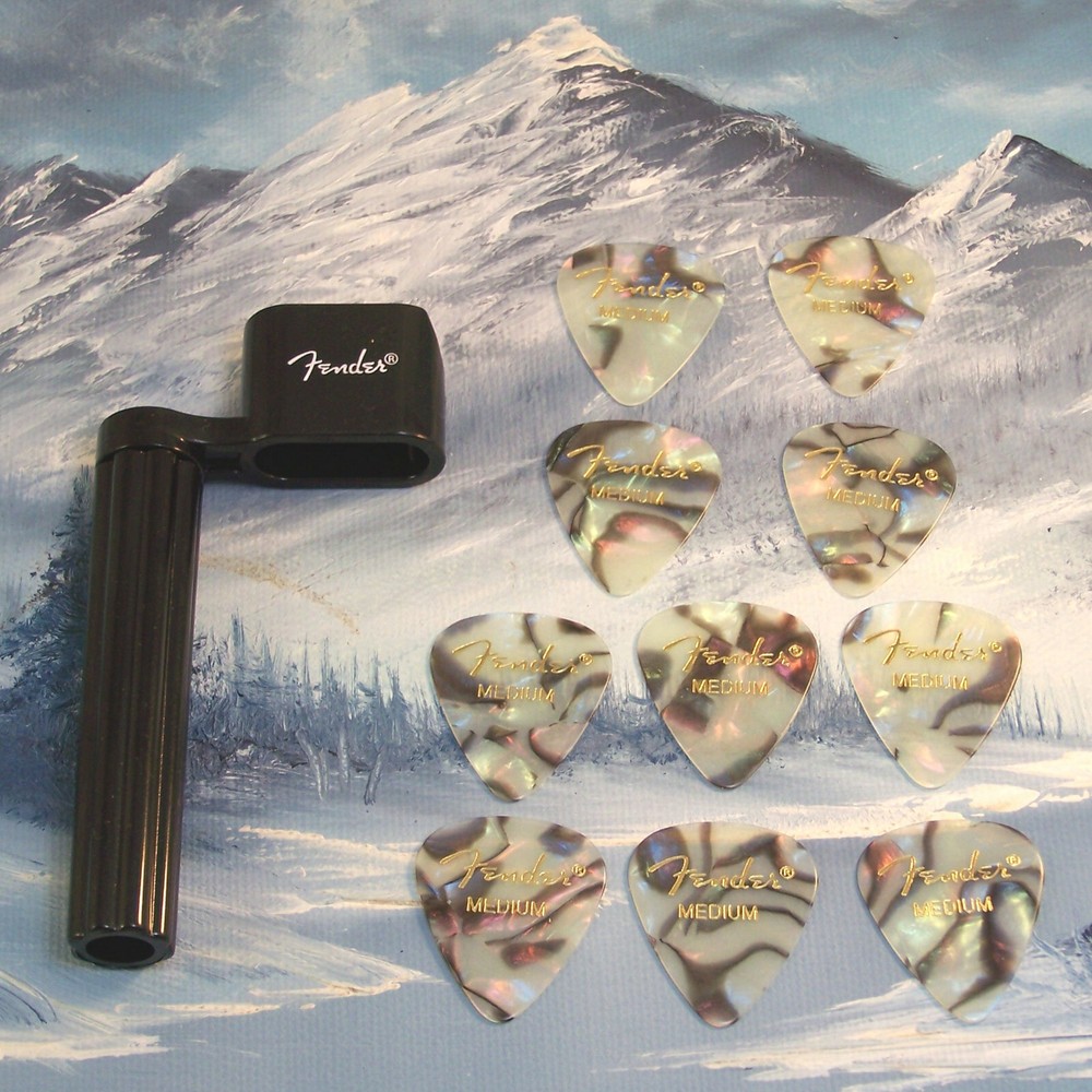 GENUINE FENDER ~ 10 MEDIUM ABALONE 351 GUITAR PICKS + STRING WINDER