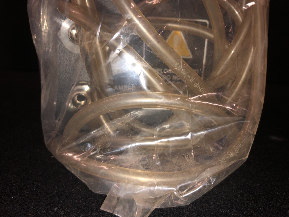 ADVANCED MICRO INSTRUMENTS Portable Percent OXYGEN ANALYZER Model 111 Series