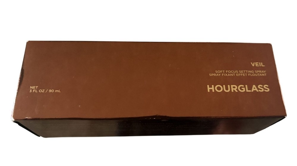 Hourglass Veil Soft Focus Setting Spray