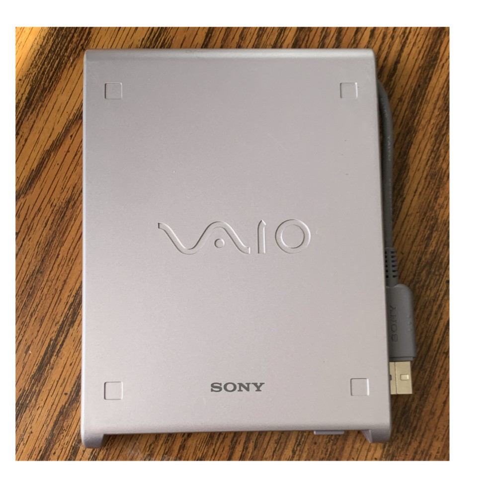 Sony VAIO 3.5" USB-Powered Floppy Disk Drive PCGA-UFD5 Silver