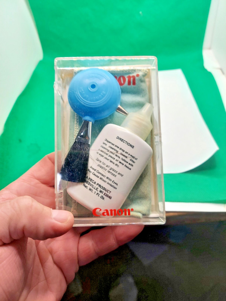 CANON CAMERA CLEANING KIT
