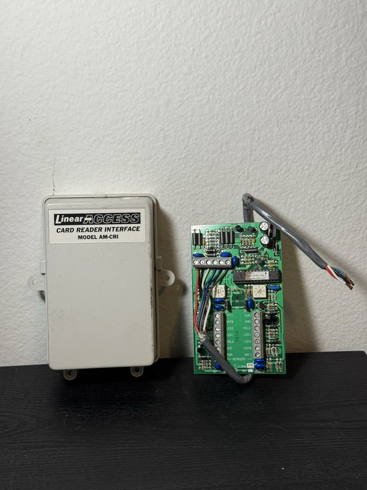 Pair Of 2: Linear AM-CRI Card Reader Interface Wiegand Devices Access Control
