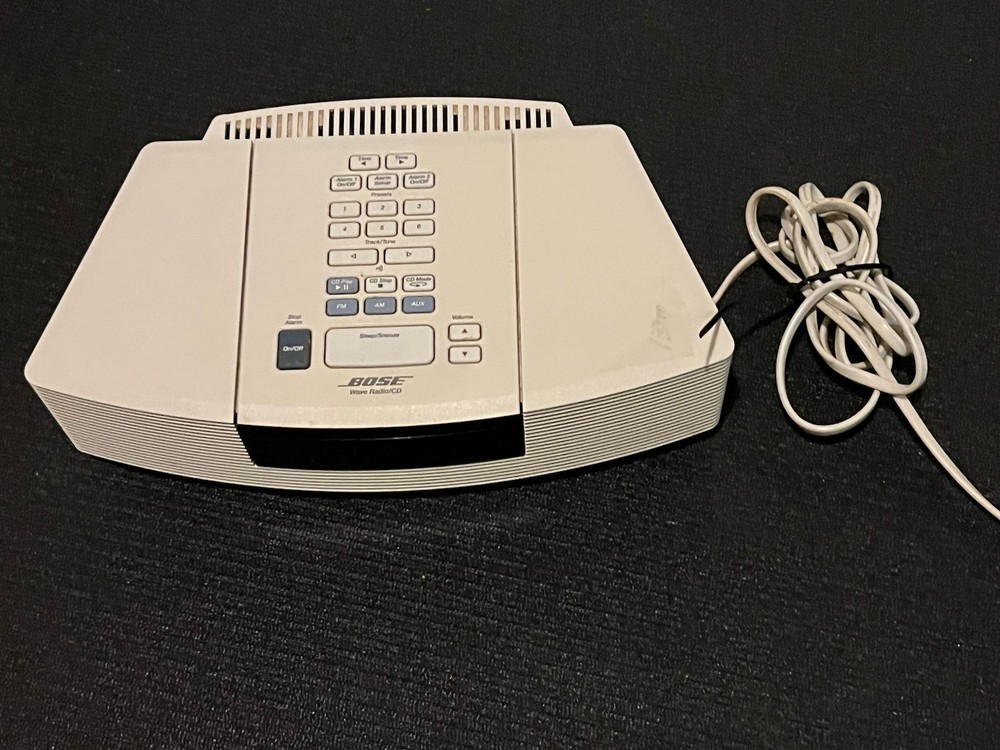 Bose Wave AWRC-1P AM/ FM - CD Player Does Not Work - Powers On