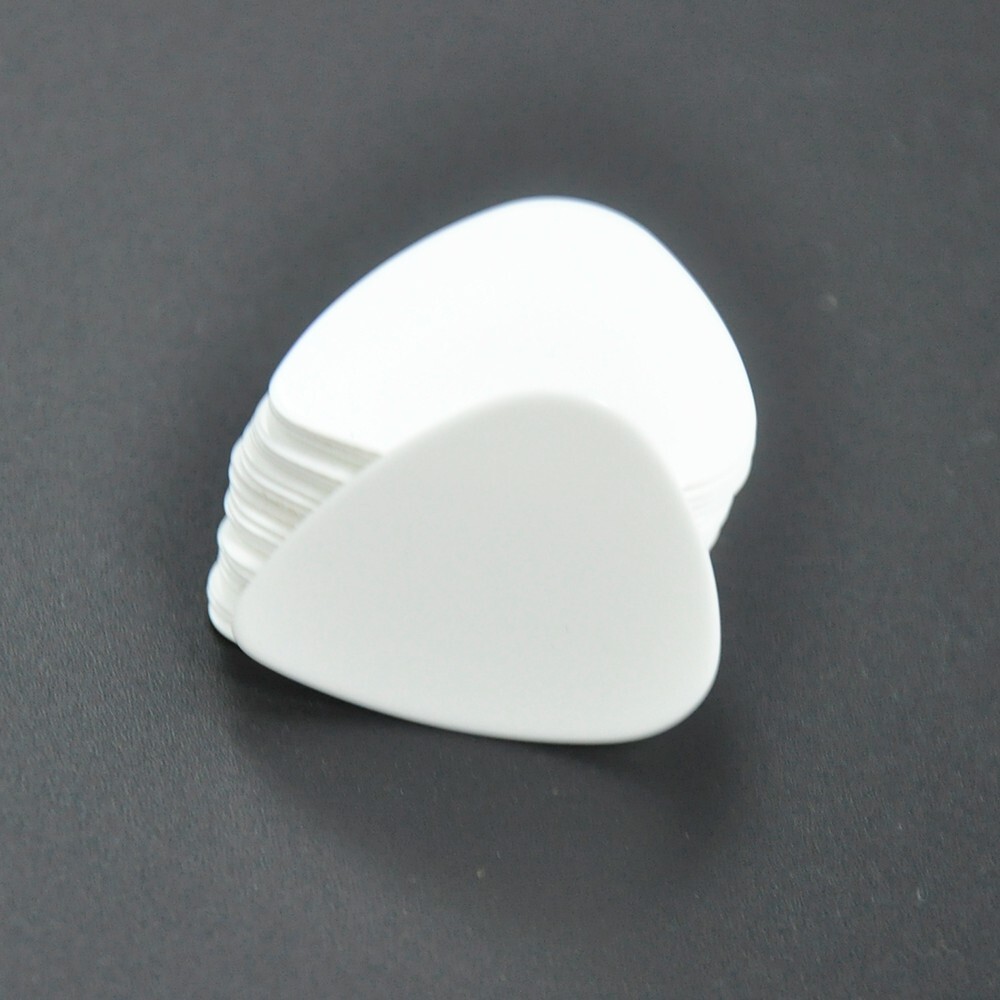 100pcs Gauge 0.88mm Blank Guitar Picks Plectrums Celluloid Solid White