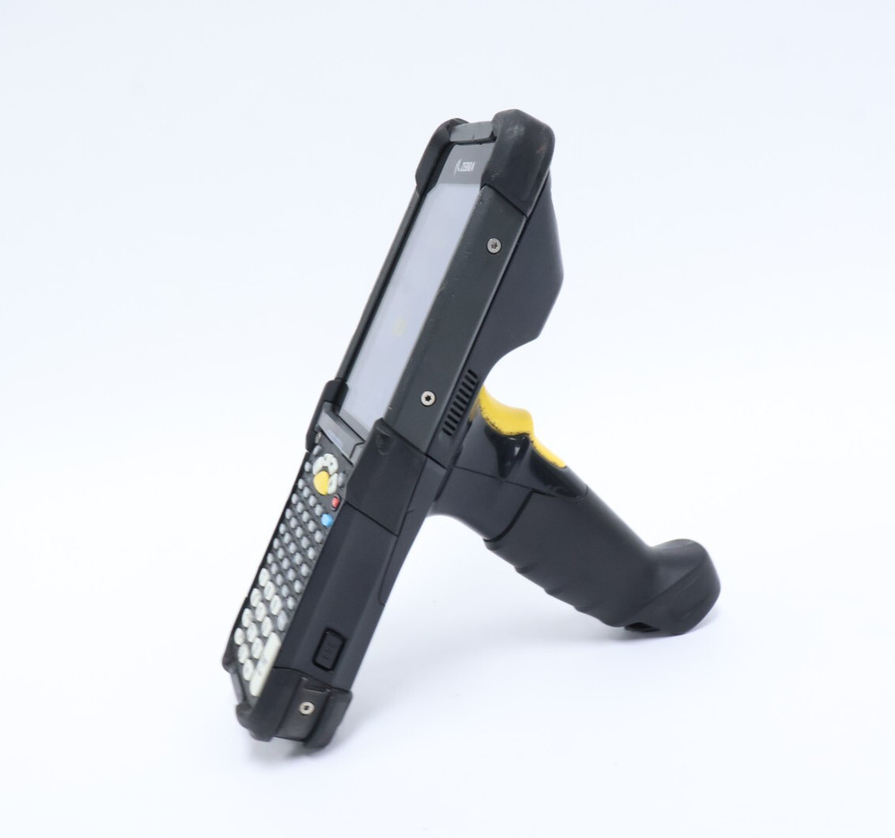 ZEBRA MC930B-GSEDG4NA Android Barcode Scanner Handheld Computer w/ Battery