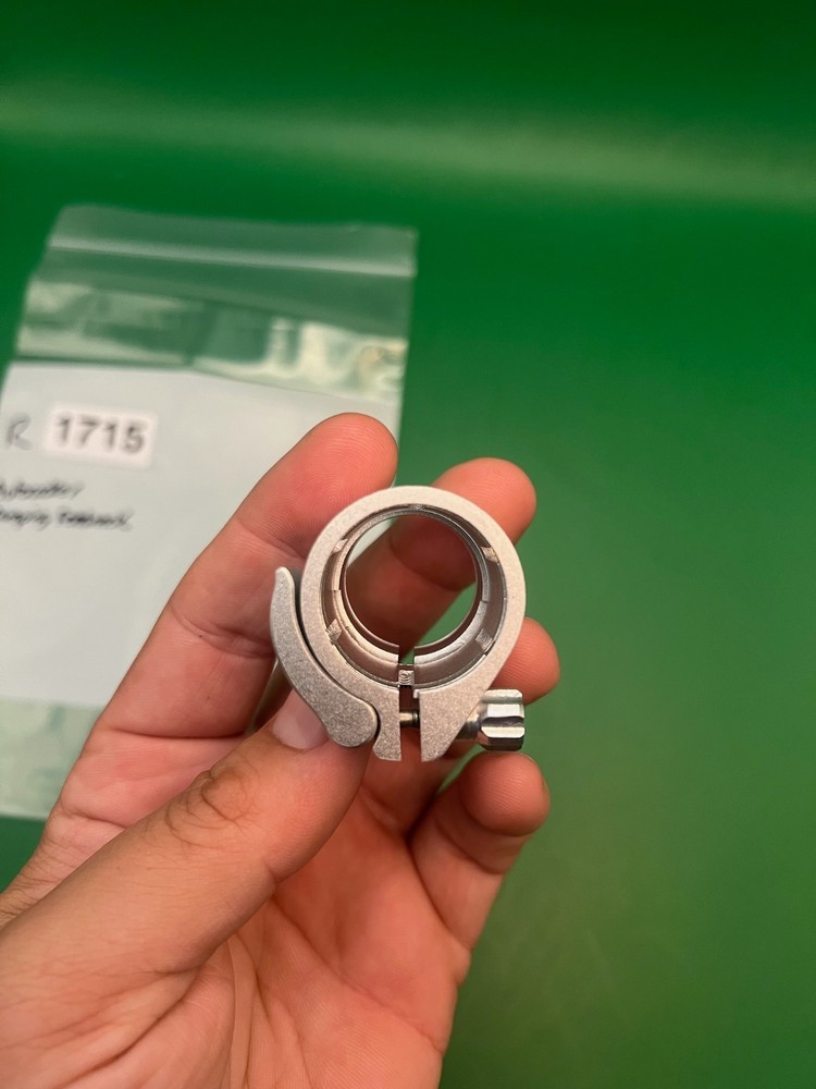 Autococker Clamping Feedneck