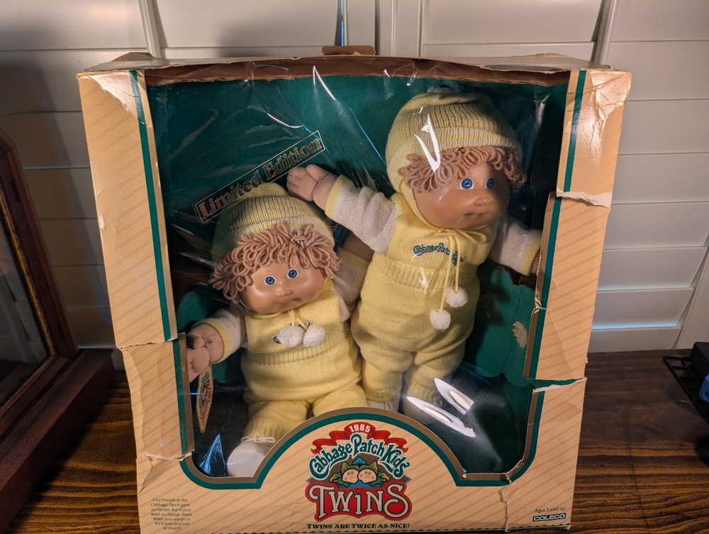 Cabbage patch kids twins set
